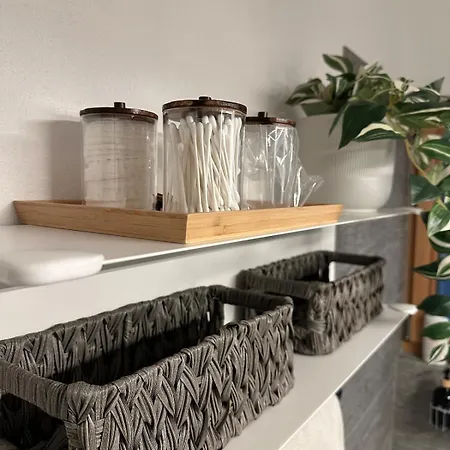 Cozy In 20 Minutes From St Moritz Apartment *