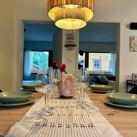 Cozy In 20 Minutes From St Moritz *