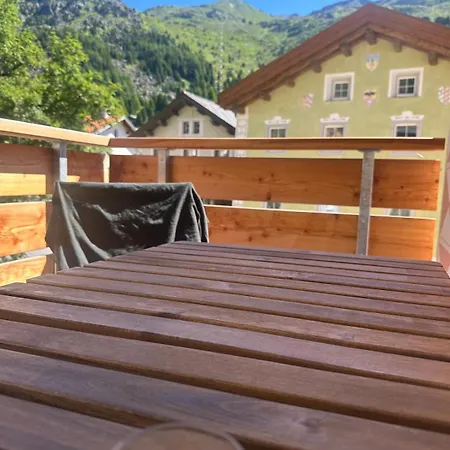 Cozy In 20 Minutes From St Moritz Apartmán Bivio