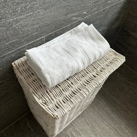 Cozy In 20 Minutes From St Moritz