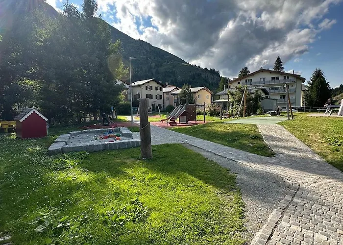 Cozy In 20 Minutes From St Moritz Bivio