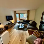 Διαμέρισμα Cozy In 20 Minutes From St Moritz